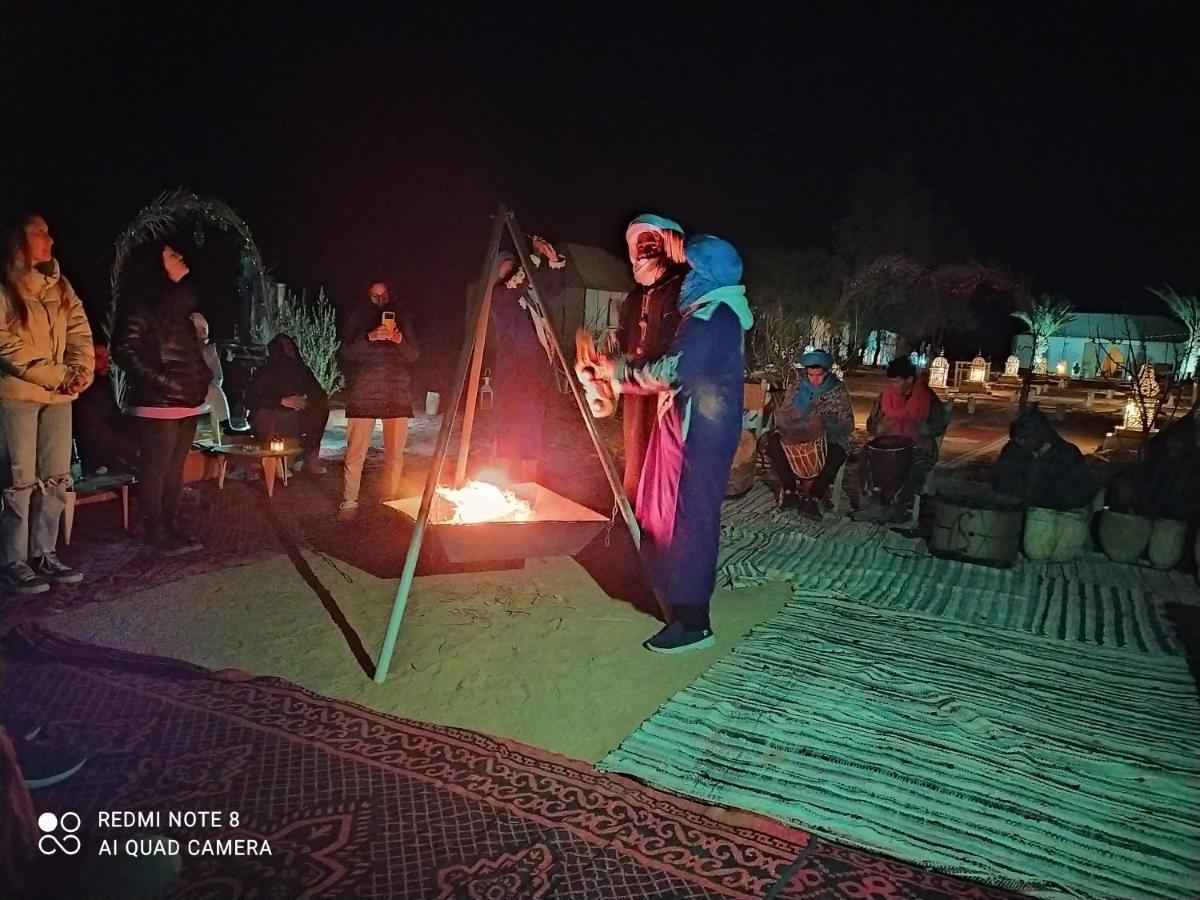 Desert Experience Glamping Hotel Merzouga Eksteriør billede