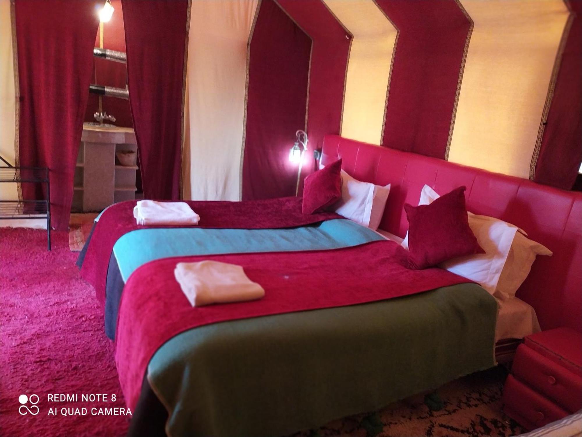 Desert Experience Glamping Hotel Merzouga Værelse billede